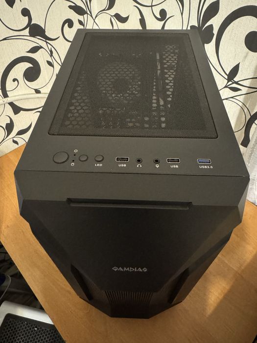 Корпус пк Gamedias +2 rgb вентилятора