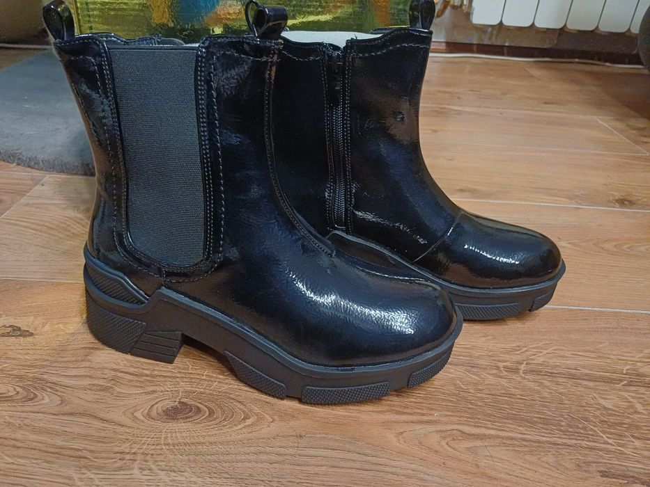 Nowe buty jesienno/zimowe rozm.37
