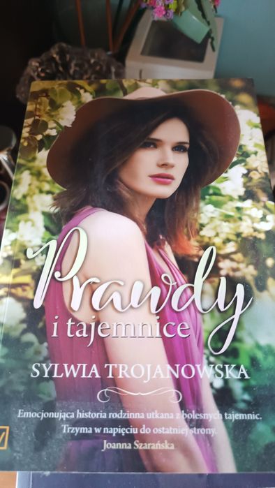 Sprzedam komplet ksiazek Sylwia Trojanowskiej