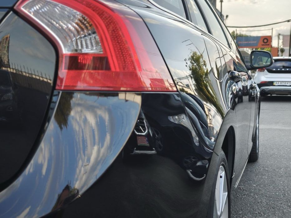 Volvo V60 SUMMUM Facelift 2014  2.0 D4 Turbo Diesel