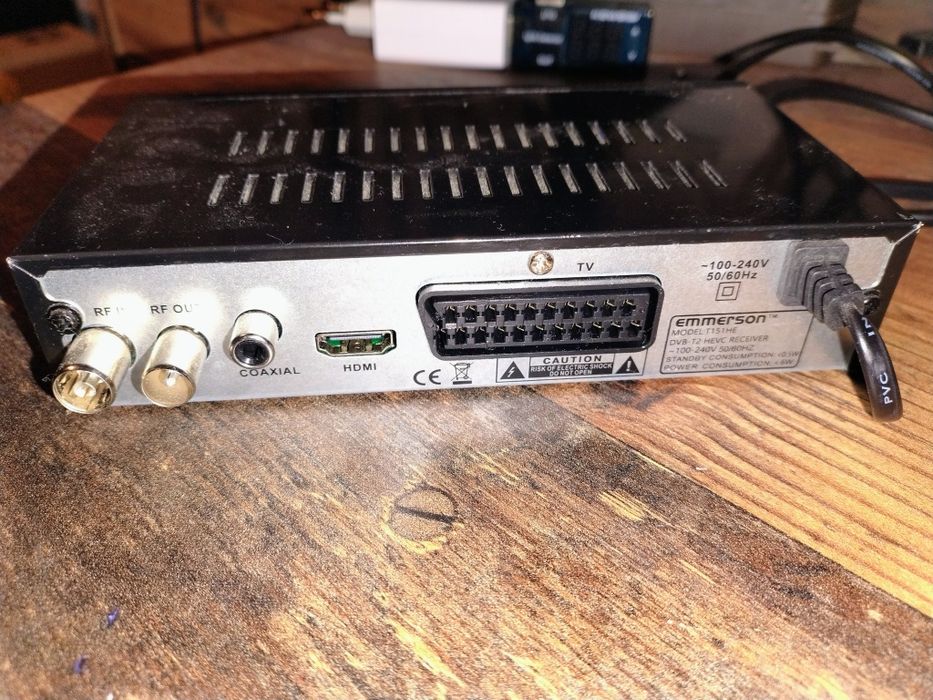 Dekoder tuner tv  DVBT2 H.265 HEVC