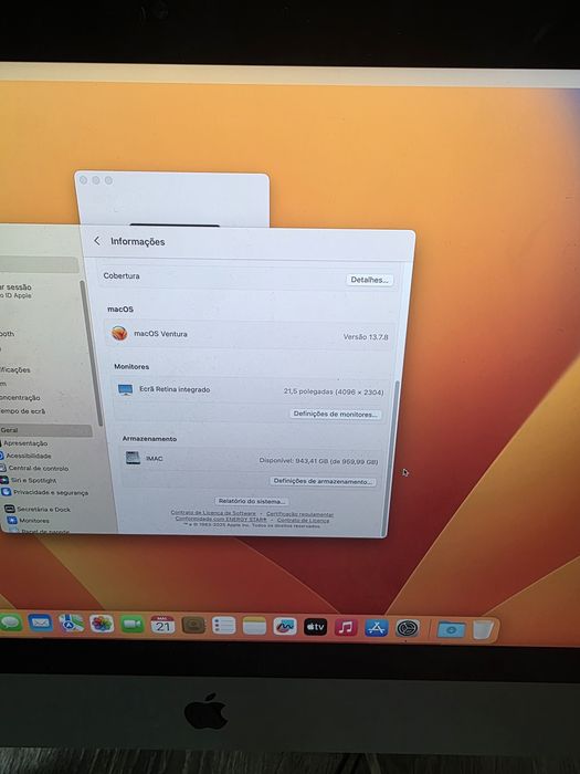 Apple iMac 21.5" 2017 i5 3ghz 8GB/1TB SSD