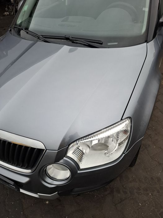 Skoda Yeti Maska Pokrywa Silnika LF8L