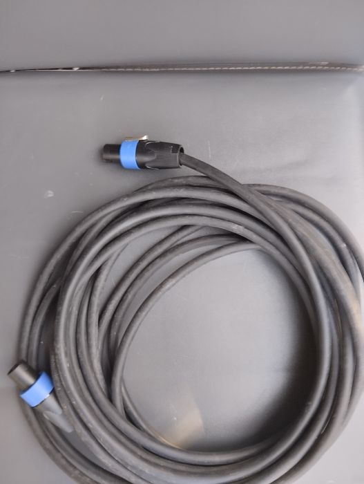 Professional Sound Material64174454051074123