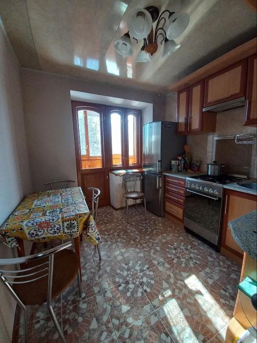 Здається 2х кімнатна квартира