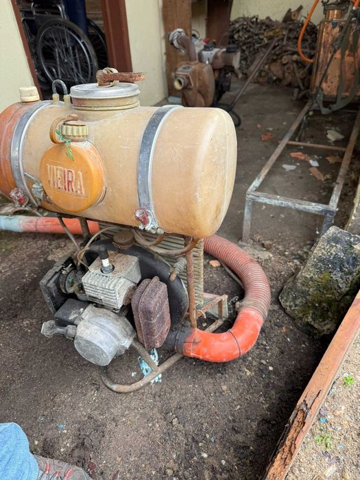 Vendo Máquina SULFATAR vinha a MOTOR