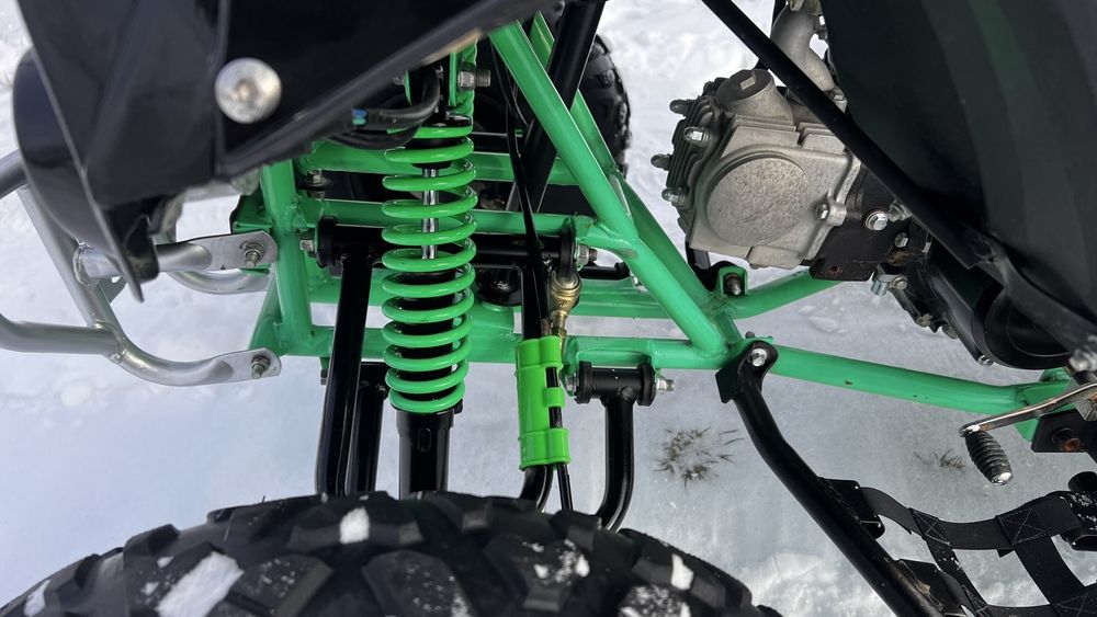 Продам квадроцикл у відмінному стані.