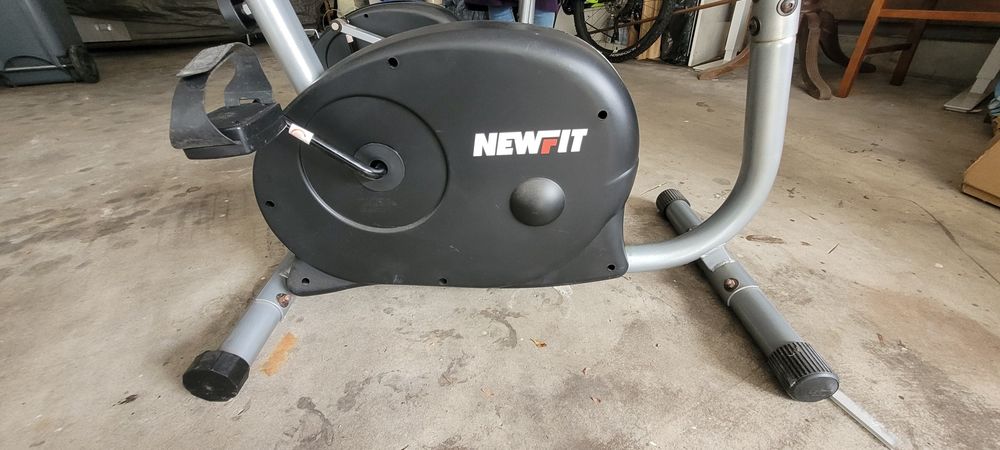 Bicicleta estática Step-up NEWFIT