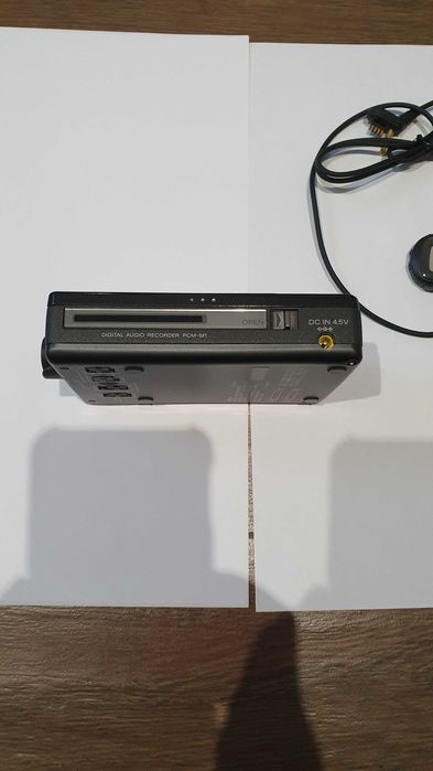 Sony PCM-M1  walkman DAT - idealny  pilot