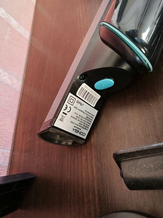 Ручной портативный аккумуляторный пылесос Cecotec Conga Rockstar Micro