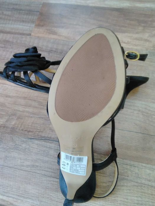Sandały damskie rozmiar 35