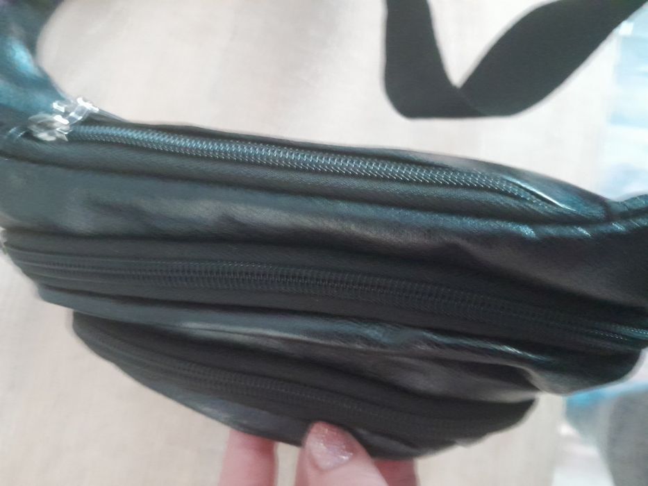 Продам нову чоловічу барсетку