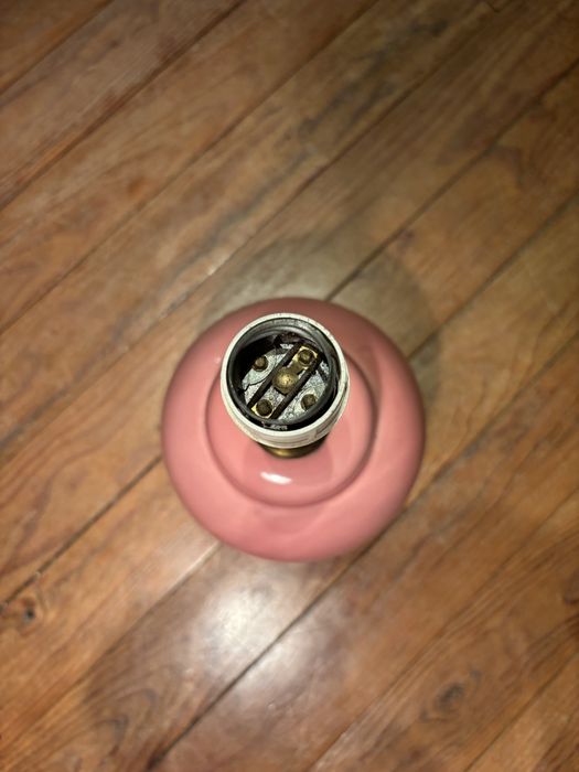 Candeeiro de mesa rosa