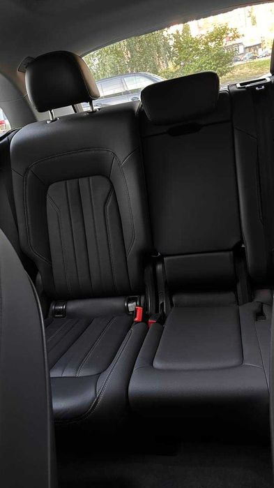 Продам салон Ауді Q5 2022