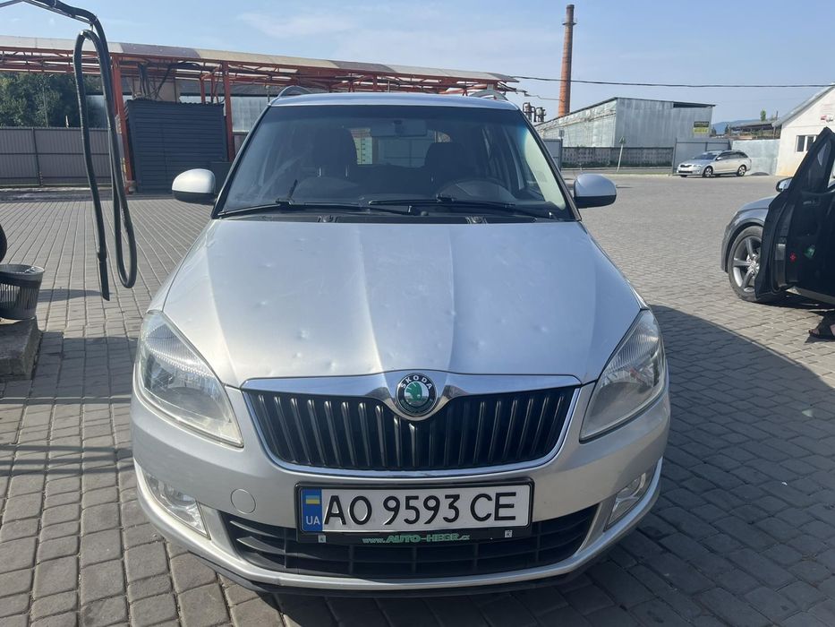 Skoda fabia 1,4 2012 рік