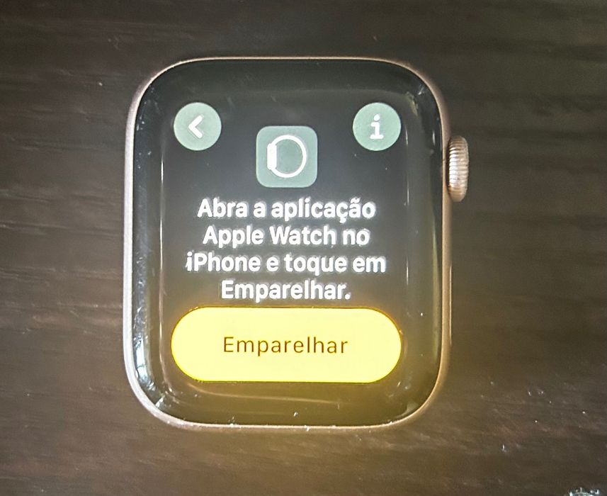 Apple Watch SE 4
