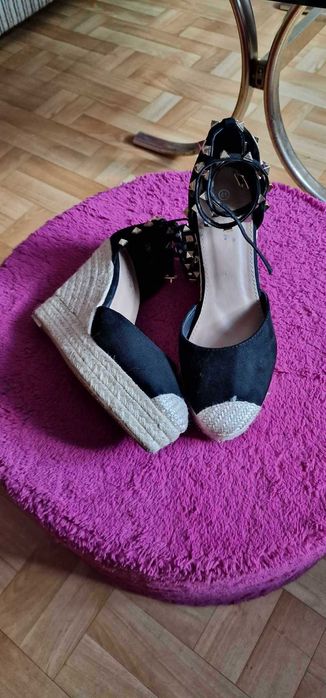 Czarne Espadryle