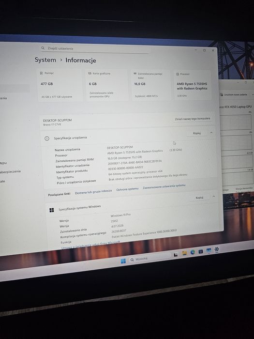 Laptop MSI Bravo 17 C7VE