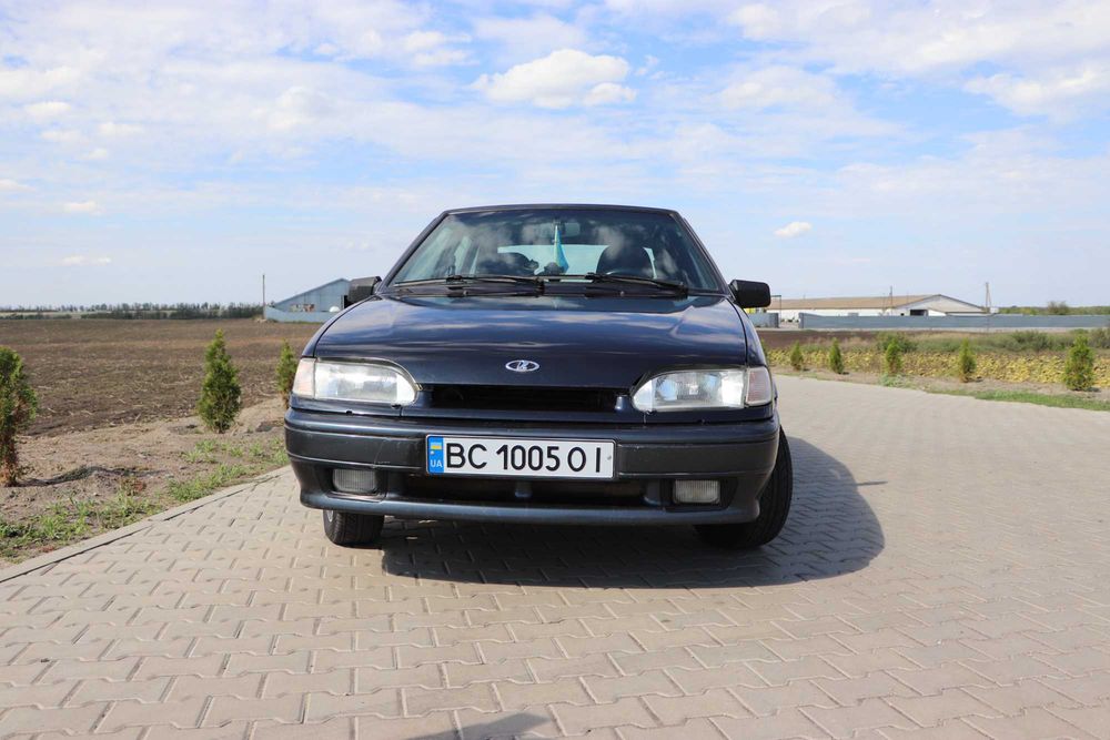 Автомобіль ВАЗ-2114