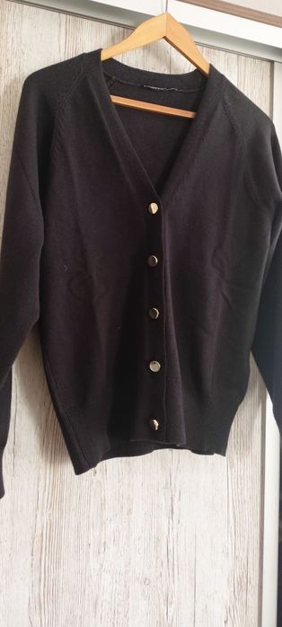 Kardigan z guzikami