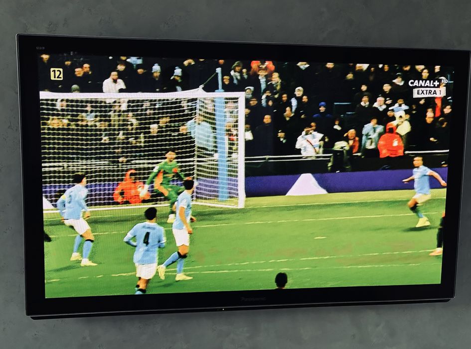 Panasonic TX-P50VT30E 50” Plazma Full HD 3D Smart TV VT30