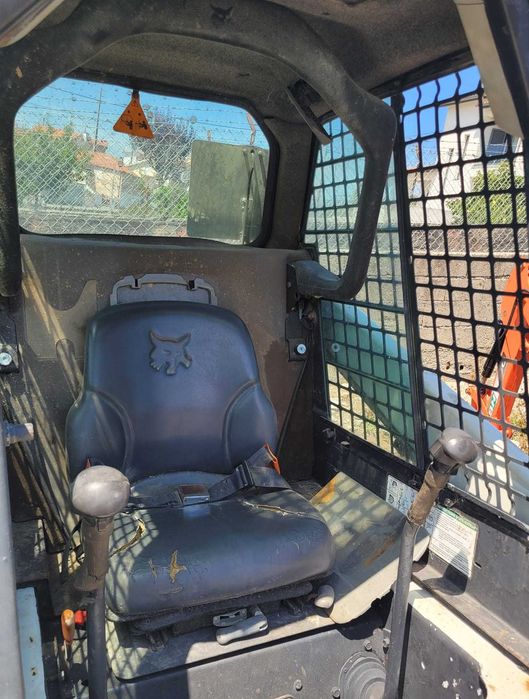 Mini Carregadora Bobcat T140