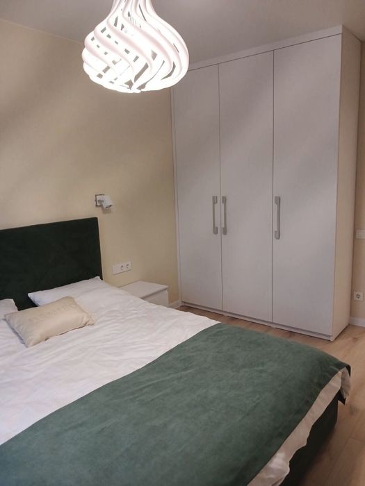 Без комісії! ЖК Варшавський плюс Вул. Виговського Є генератор