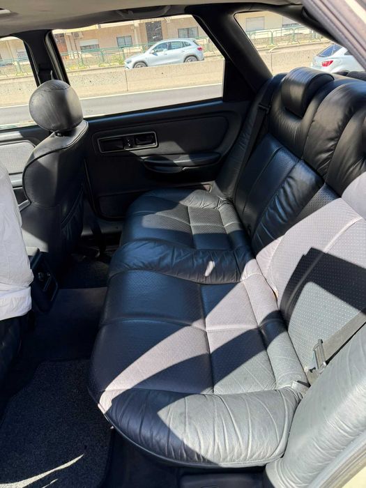 Ford Escorpio 2.0i Ghia