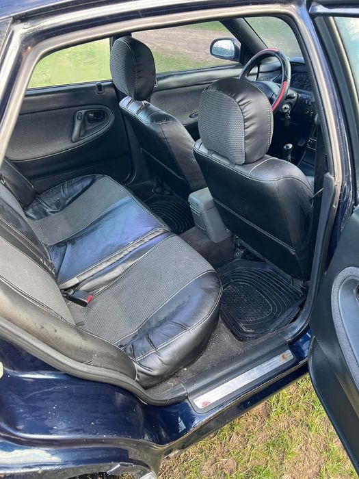 Продам  мазду 626