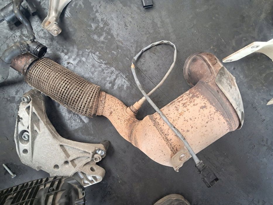 VW SKODA SEAT AUDI katalizator 1.8 2.0 5Q0131701Q 117TYS