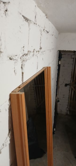 Duże lustro na płycie