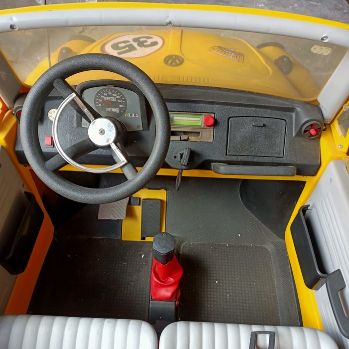 UNIKAT Volkswagen Beetle na akumulator lata 90.