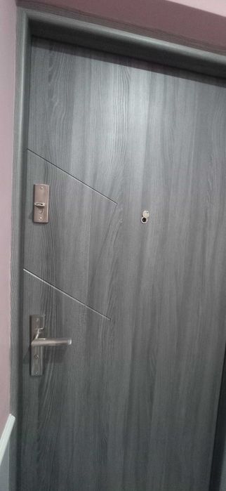 Drzwi wewnętrzne wejściowe (wewnątrzklatkowe)