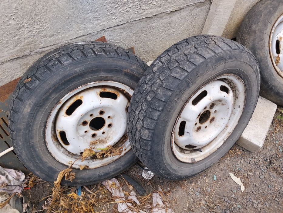 Продам пару колес
