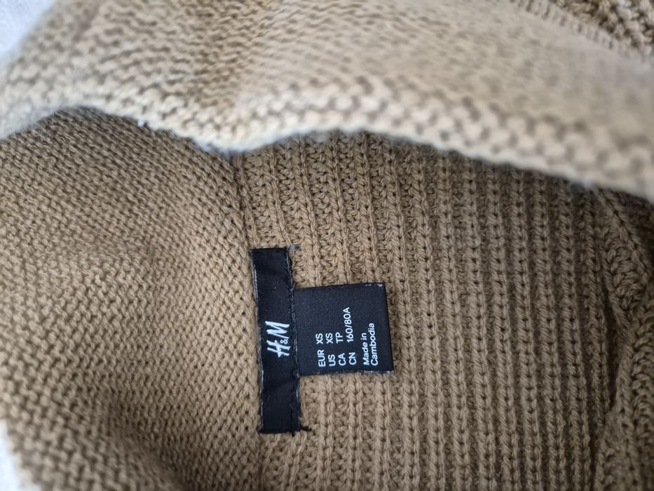 Sweter poncho camel