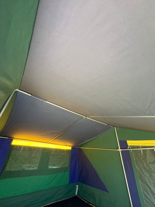 Vende se atrelado tenda