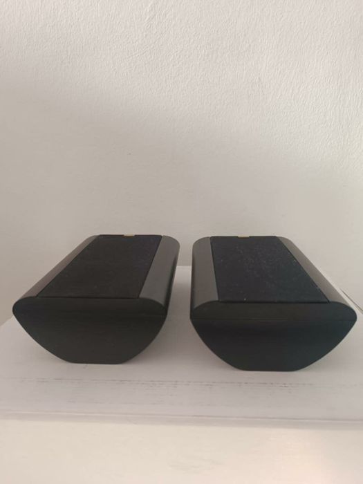 Продам музыкальные колонки Jamo