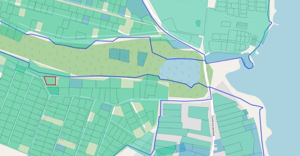 Участок под дачу в лесу в с.Старый Салтов