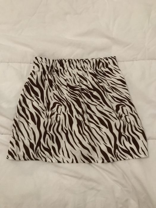 mini saia padrão zebra