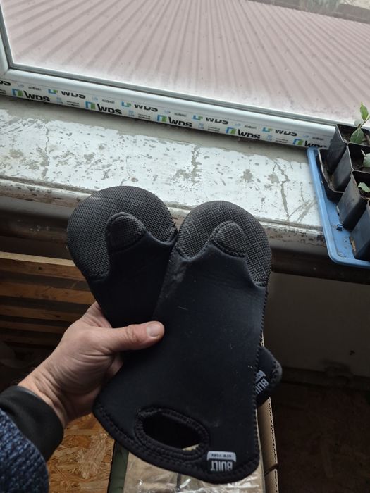 Продам лижні чоботи