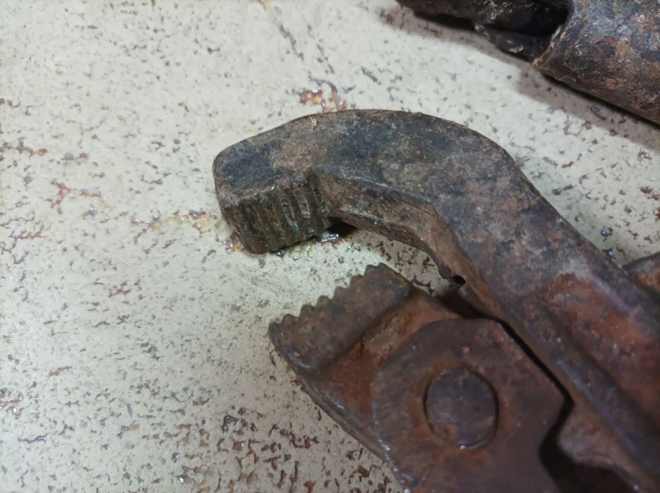 Ключь трубный газовый розводной