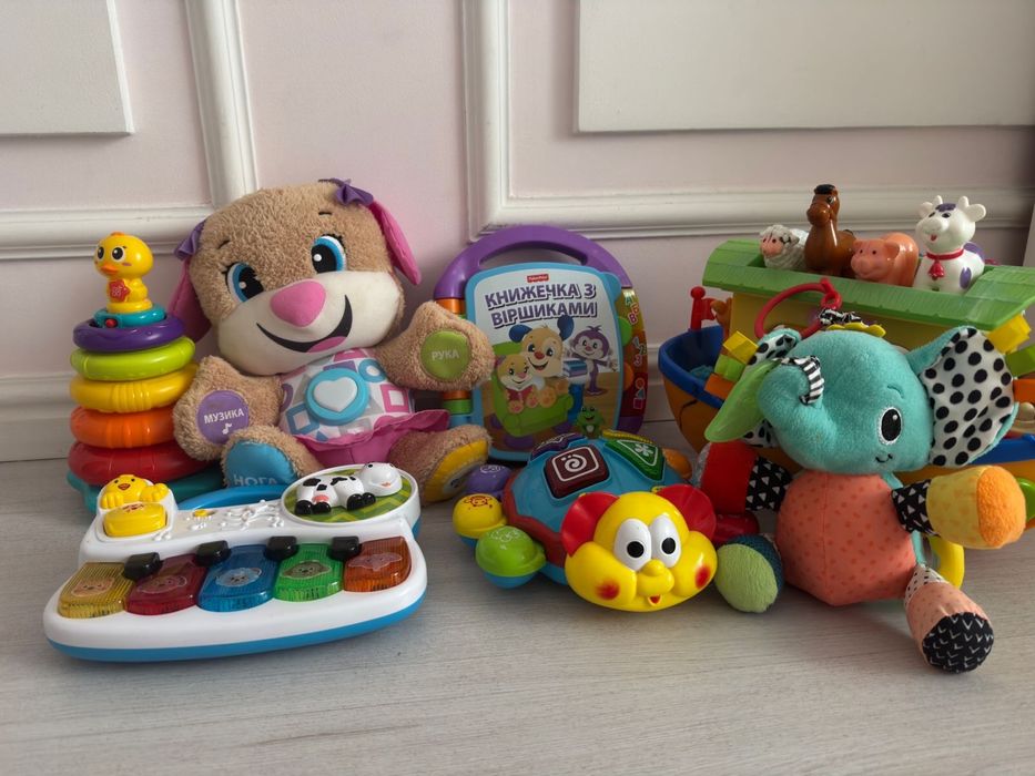 Іграшки дитячі інтерактивні