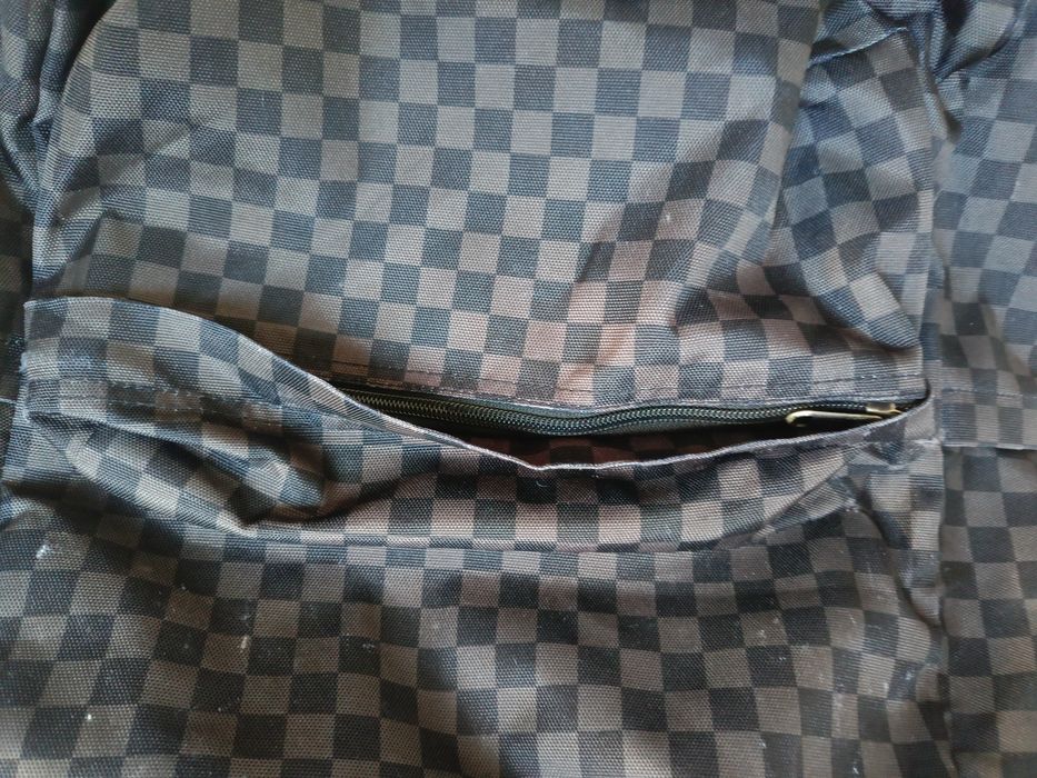 Vans plecak pojemność ok 20-30 litrów