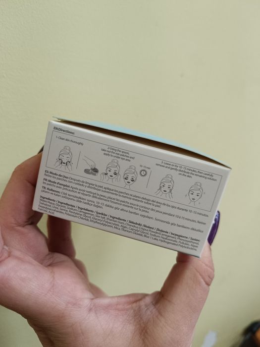 Płatki pod oczy Aqua Farmasi