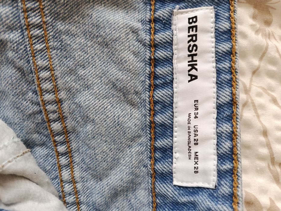 Dżinsy męskie Bershka rozm 34