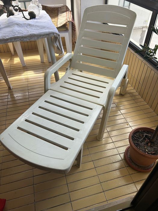 Espreguiçadeira com colchão