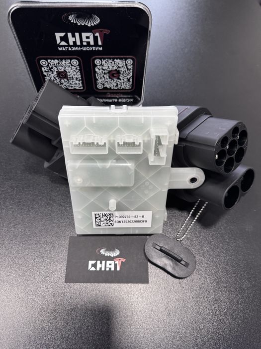 Блок-Ретрофіт 00в/82в CCS2 на Тесла 3.Y.