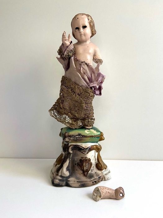 Antiga Escultura bebê de Jesus em gesso