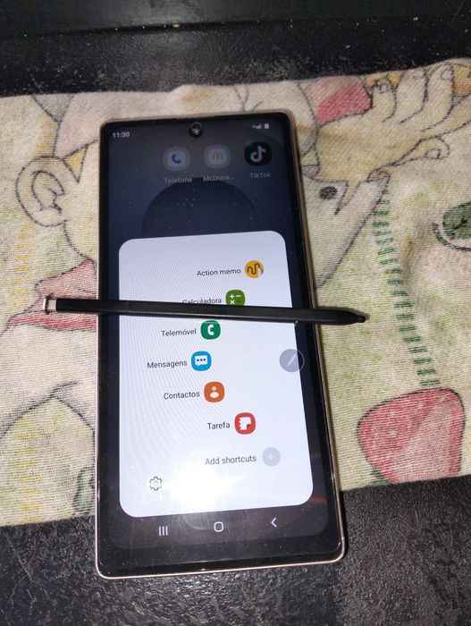 REDMI 15C 150€ garantia 2 anos  acaba este ano outro tá muito bom 80€no