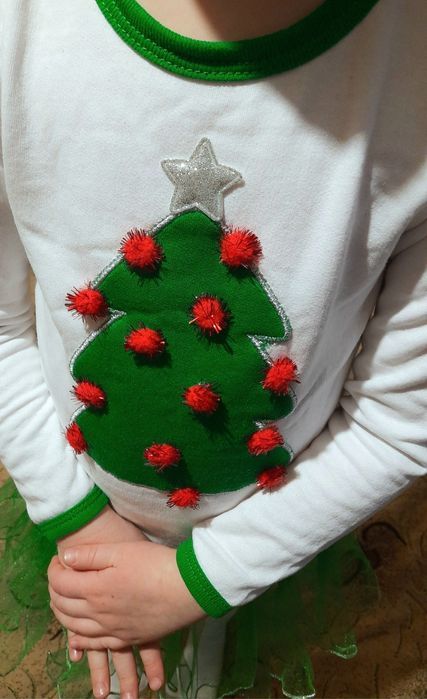 Сукні "Ялинка", "Червона шапочка" р.98-110